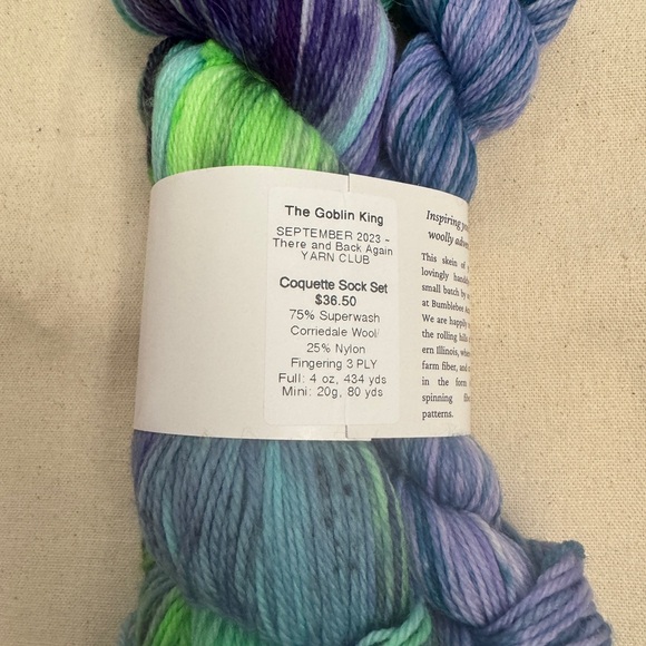 Bumblebee Acres Yarn Sock Set - Picture 2 of 2